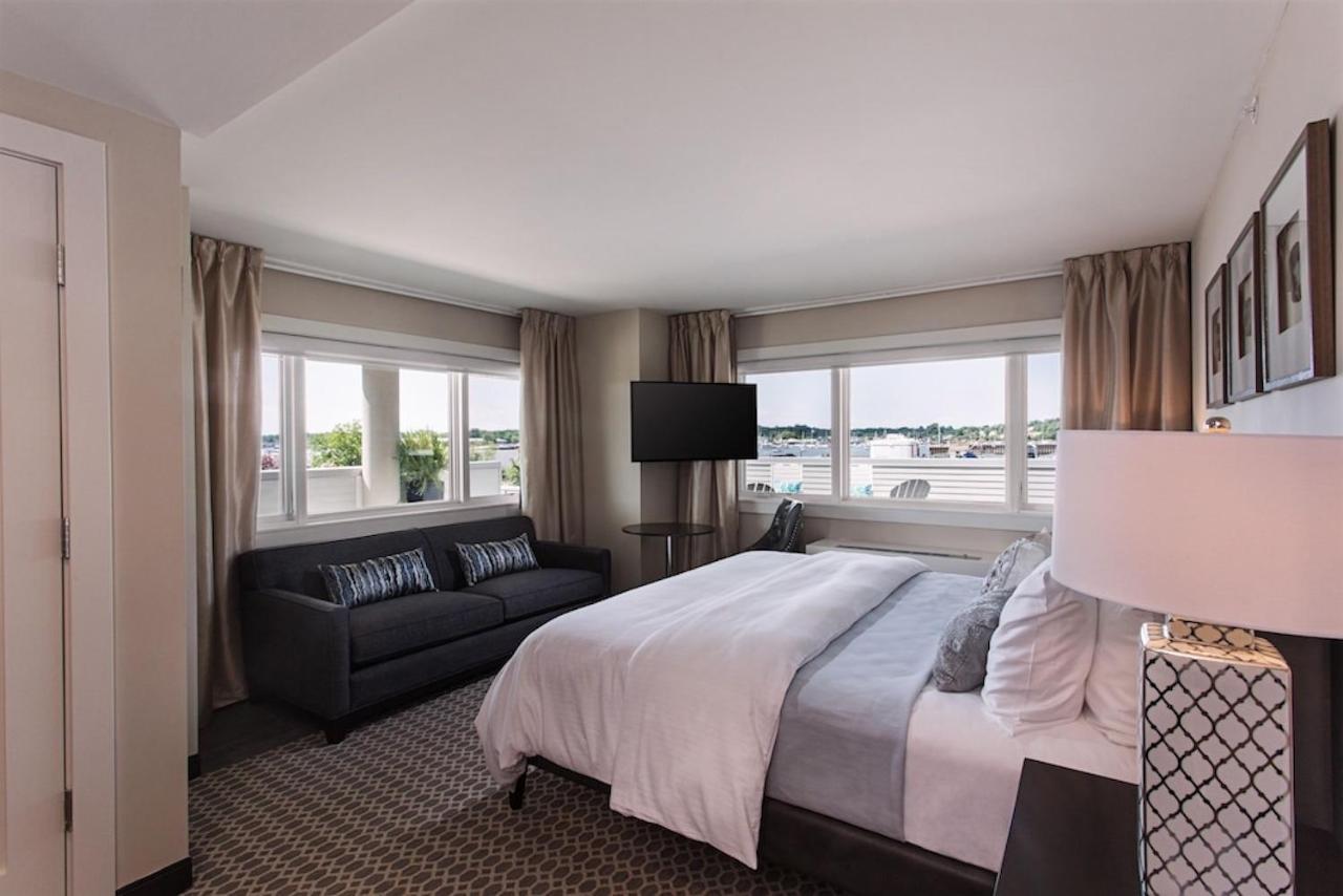 Fathoms Hotel & Marina Port Washington المظهر الخارجي الصورة